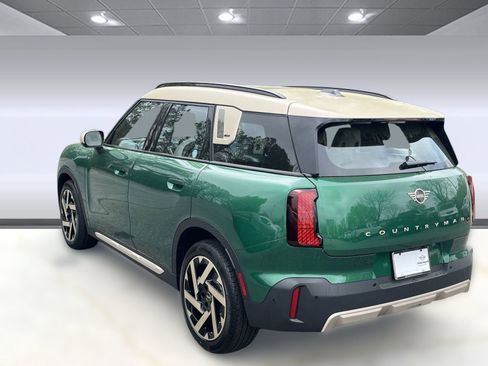 Used 2025 MINI Cooper Countryman S image 3