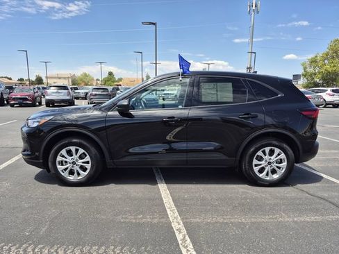 Certified 2025 Ford Escape Active AWD/4WD image 4