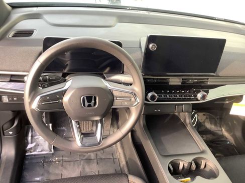 New 2026 Honda Prologue EX image 10