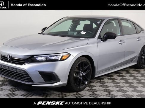 Used 2023 Honda Civic Sport image 1