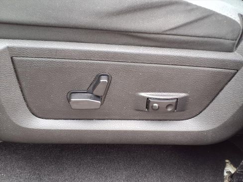 Used 2023 RAM 1500 Classic SLT w/ Protection Group image 26