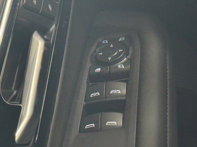 New 2026 Chevrolet Tahoe Z71 w/ Comfort Package AWD/4WD image 15