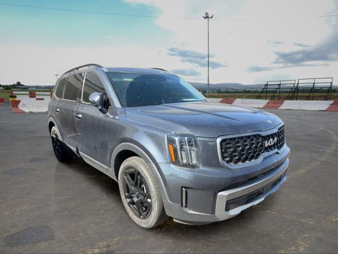 Certified 2023 Kia Telluride EX X-Line AWD/4WD image 2