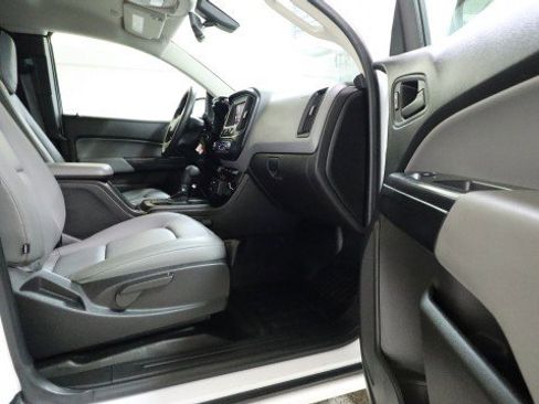 Used 2021 Chevrolet Colorado W/T w/ WT Convenience Package image 10