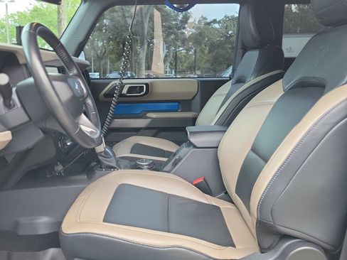 Used 2022 Ford Bronco Wildtrak AWD/4WD image 15