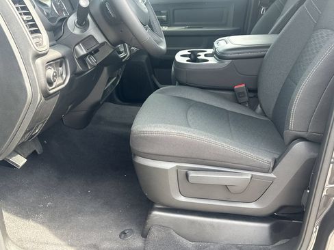 Used 2026 RAM 2500 Tradesman w/ Safety Group AWD/4WD image 9