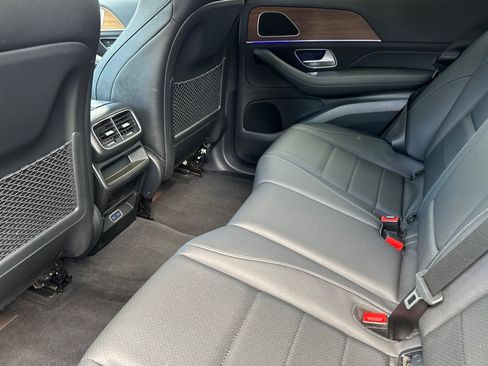 Used 2025 Mercedes-Benz GLE 350 4MATIC image 15