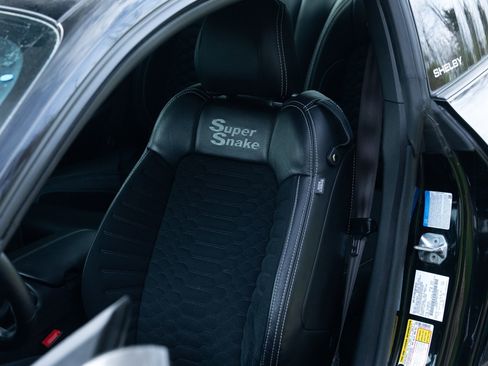 Used 2022 Ford Mustang GT Premium w/ GT Performance Package image 3