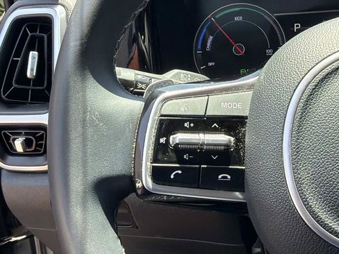 Used 2023 Kia Sorento EX w/ Panoramic Sunroof Package FWD image 20