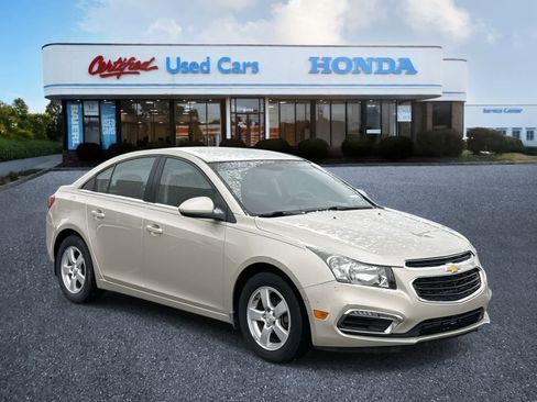 Used 2016 Chevrolet Cruze LT image 7