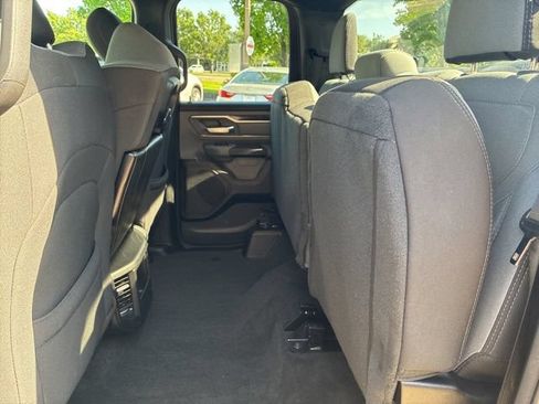 Used 2023 RAM 1500 Big Horn AWD/4WD image 30