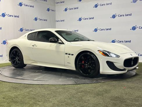 Used 2014 Maserati GranTurismo MC RWD image 2