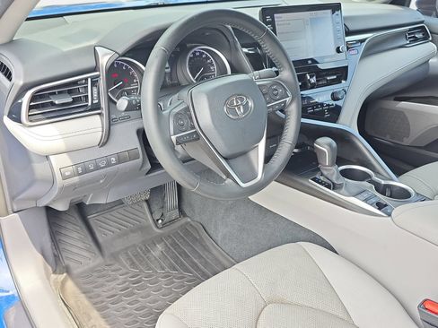 Used 2023 Toyota Camry XLE w/ Navigation Package FWD image 15