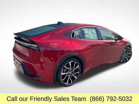 New 2026 Toyota Prius Plug-In Hybrid image 5