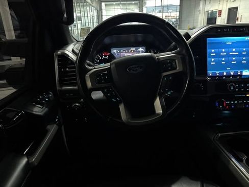 Used 2022 Ford F350 Platinum AWD/4WD image 32
