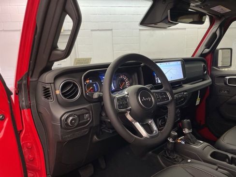 New 2025 Jeep Wrangler Sahara image 14