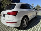 Used 2017 Audi Q5 2.0T Premium Plus w/ Technology Package image 4