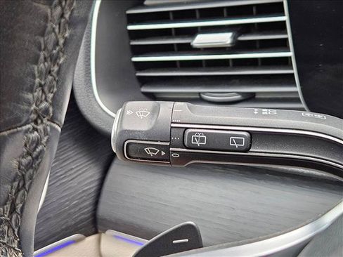 Used 2023 Mercedes-Benz GLE 350 4MATIC image 22