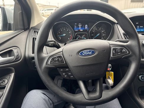 Used 2016 Ford Focus SE image 13