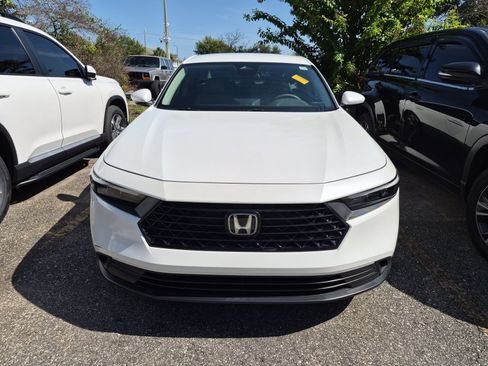Used 2023 Honda Accord LX image 2