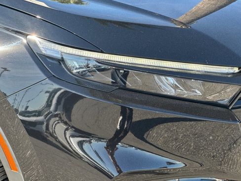 Used 2024 Honda CR-V Sport image 10