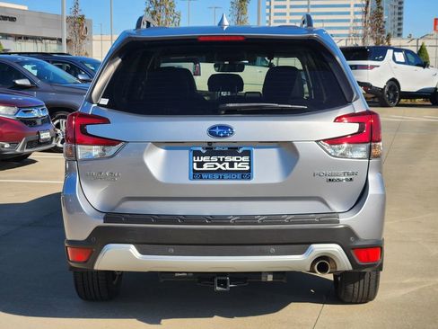 Used 2019 Subaru Forester Touring w/ Popular Package #3 image 6