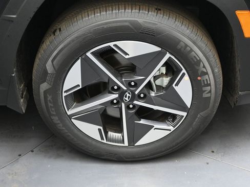 Certified 2025 Hyundai Tucson SEL image 10