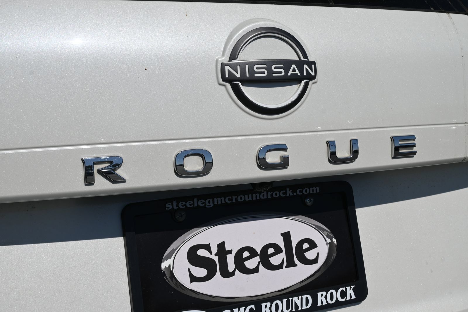 Used 2023 Nissan Rogue SV FWD image 21