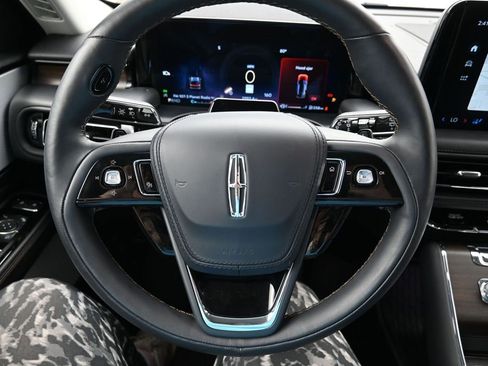 New 2025 Lincoln Aviator Reserve w/ Equipment Group 201A image 14