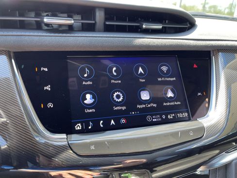 Used 2025 Cadillac XT6 Premium Luxury w/ Platinum Package AWD/4WD image 31