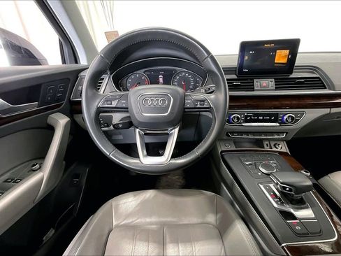 Used 2020 Audi Q5 2.0T Premium w/ Convenience Package AWD/4WD image 14