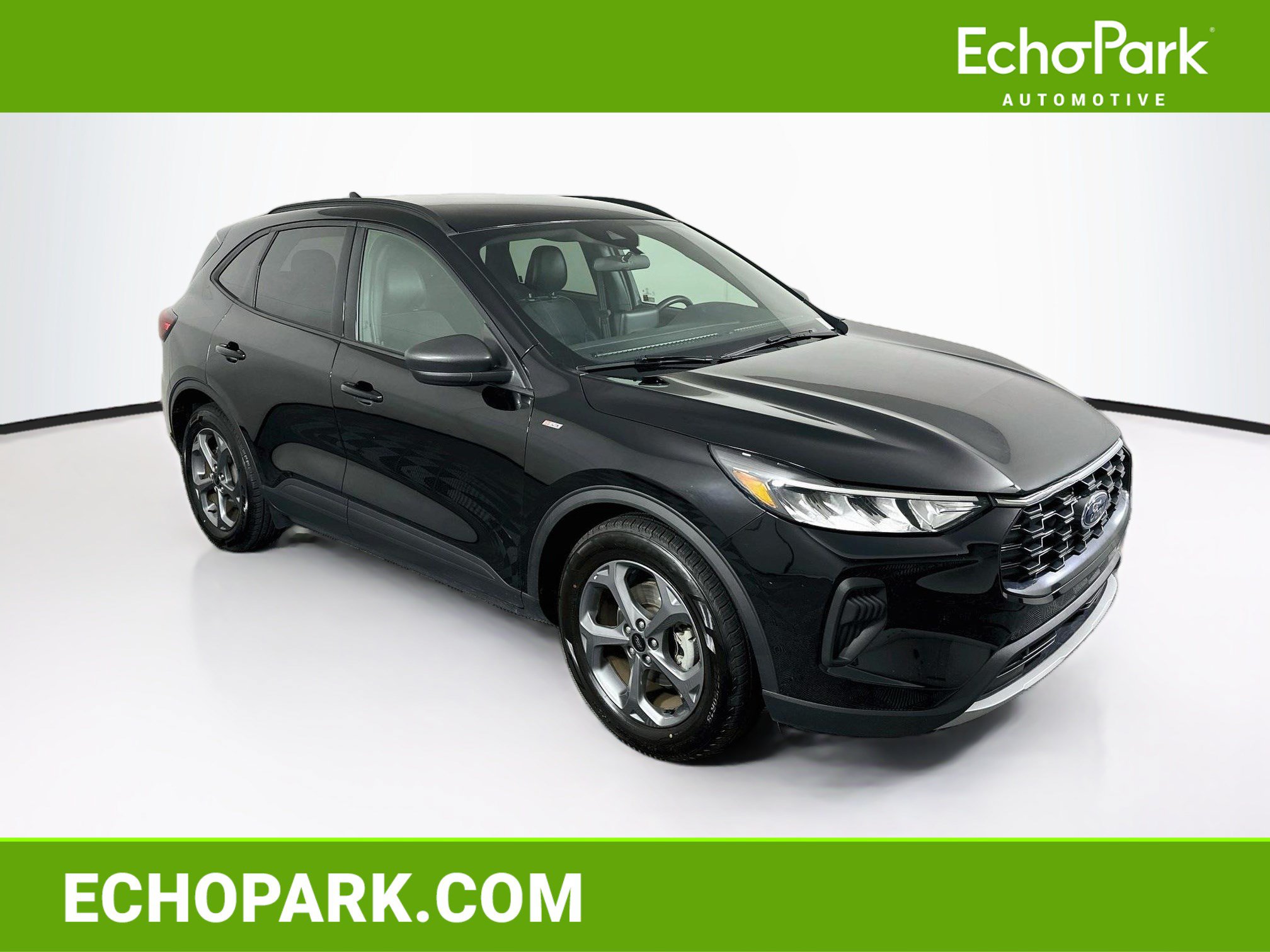 Used 2025 Ford Escape ST-Line FWD image 1