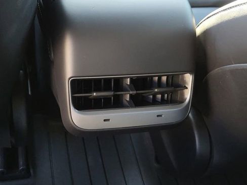 Used 2023 Tesla Model 3 Standard Range image 14