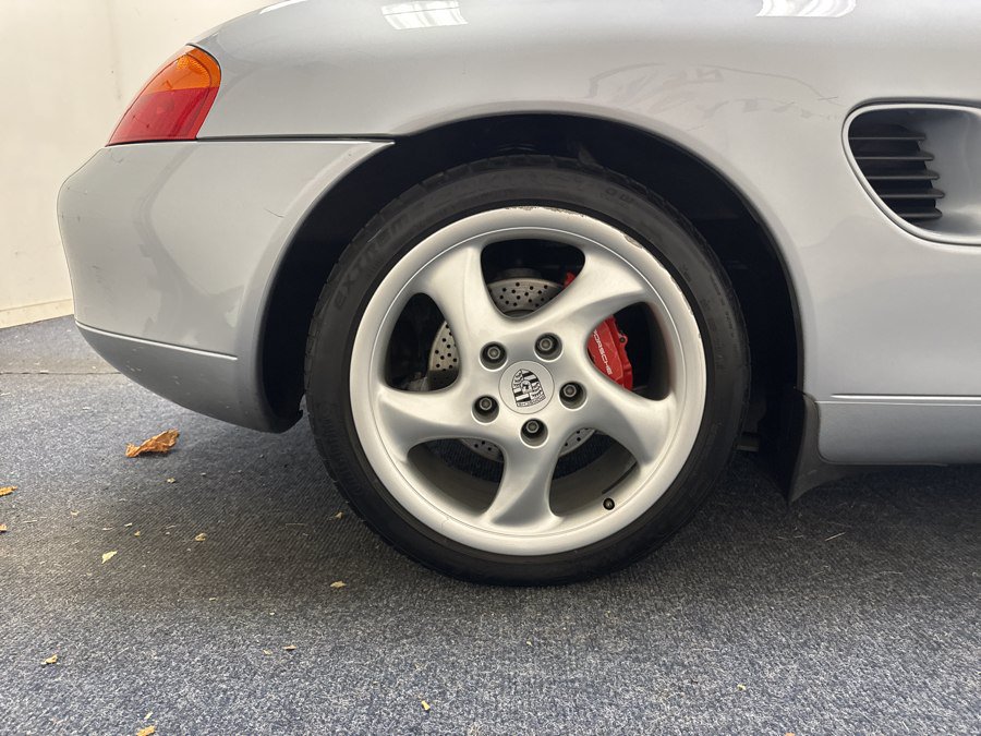 Used 2001 Porsche Boxster S RWD image 27