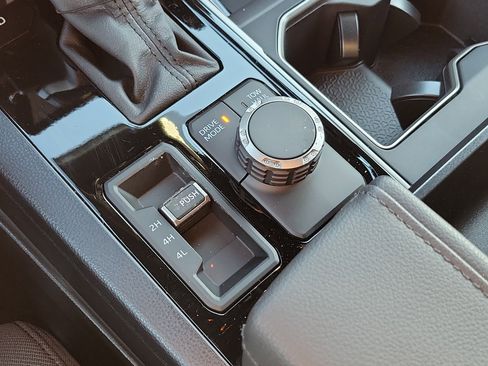 New 2026 Toyota Tundra SR5 image 30