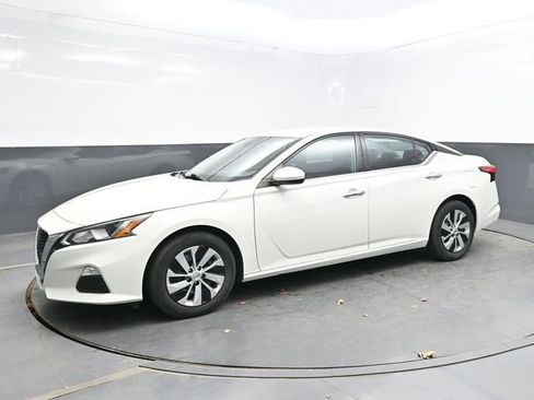 Used 2021 Nissan Altima 2.5 S image 3
