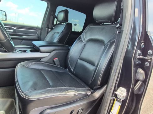Used 2019 RAM 1500 Big Horn AWD/4WD image 19