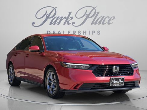 Used 2024 Honda Accord EX image 8