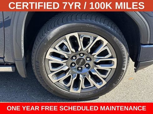 Used 2023 GMC Sierra 1500 Denali Ultimate AWD/4WD image 7