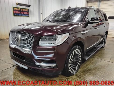 Used 2019 Lincoln Navigator Black Label w/ Cargo Package AWD/4WD image 4