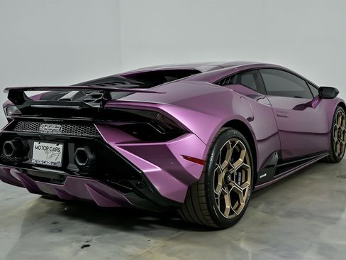 Used 2023 Lamborghini Huracan Tecnica RWD image 15