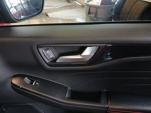 Certified 2023 Ford Escape ST-Line w/ Tech Pack #1 image 58