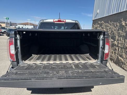 Used 2021 GMC Canyon Denali image 10