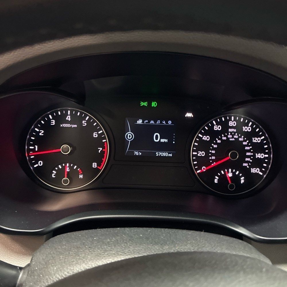 Used 2018 Kia Optima EX w/ Technology Package FWD image 8
