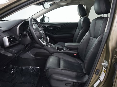 Used 2023 Subaru Outback Touring image 16