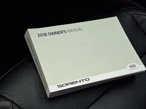 Used 2018 Kia Sorento EX AWD/4WD image 25