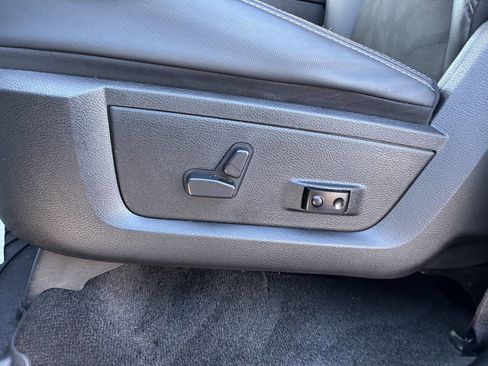 Used 2018 RAM 1500 Rebel w/ Luxury Group image 23