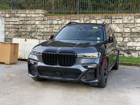 Used 2019 BMW X7 xDrive40i w/ Dynamic Handling Package AWD/4WD image 3