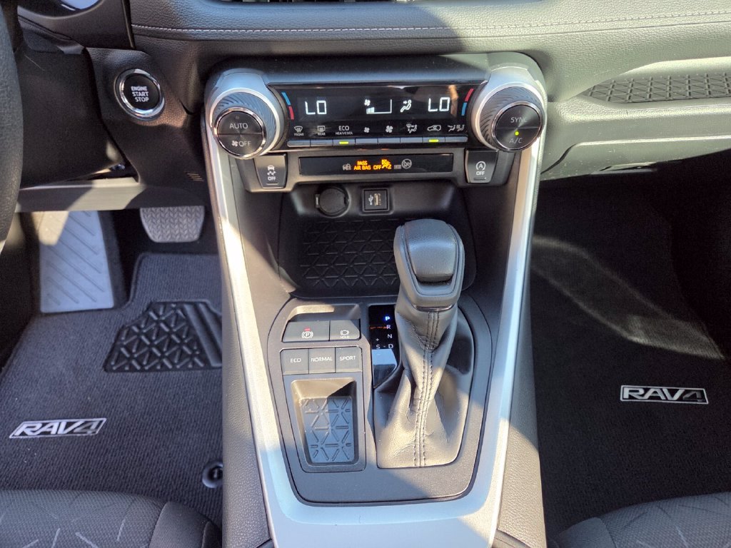 Certified 2024 Toyota RAV4 XLE w/ Convenience Package FWD image 28