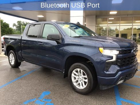 Used 2022 Chevrolet Silverado 1500 RST AWD/4WD image 4